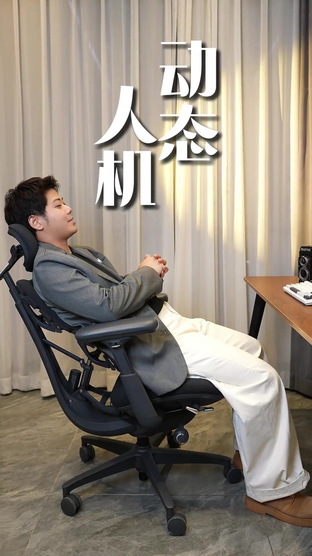 Kaiyun科技股份人机共舞宋江阵、机器人太空舱…数智非遗燃爆中山路!(图1)